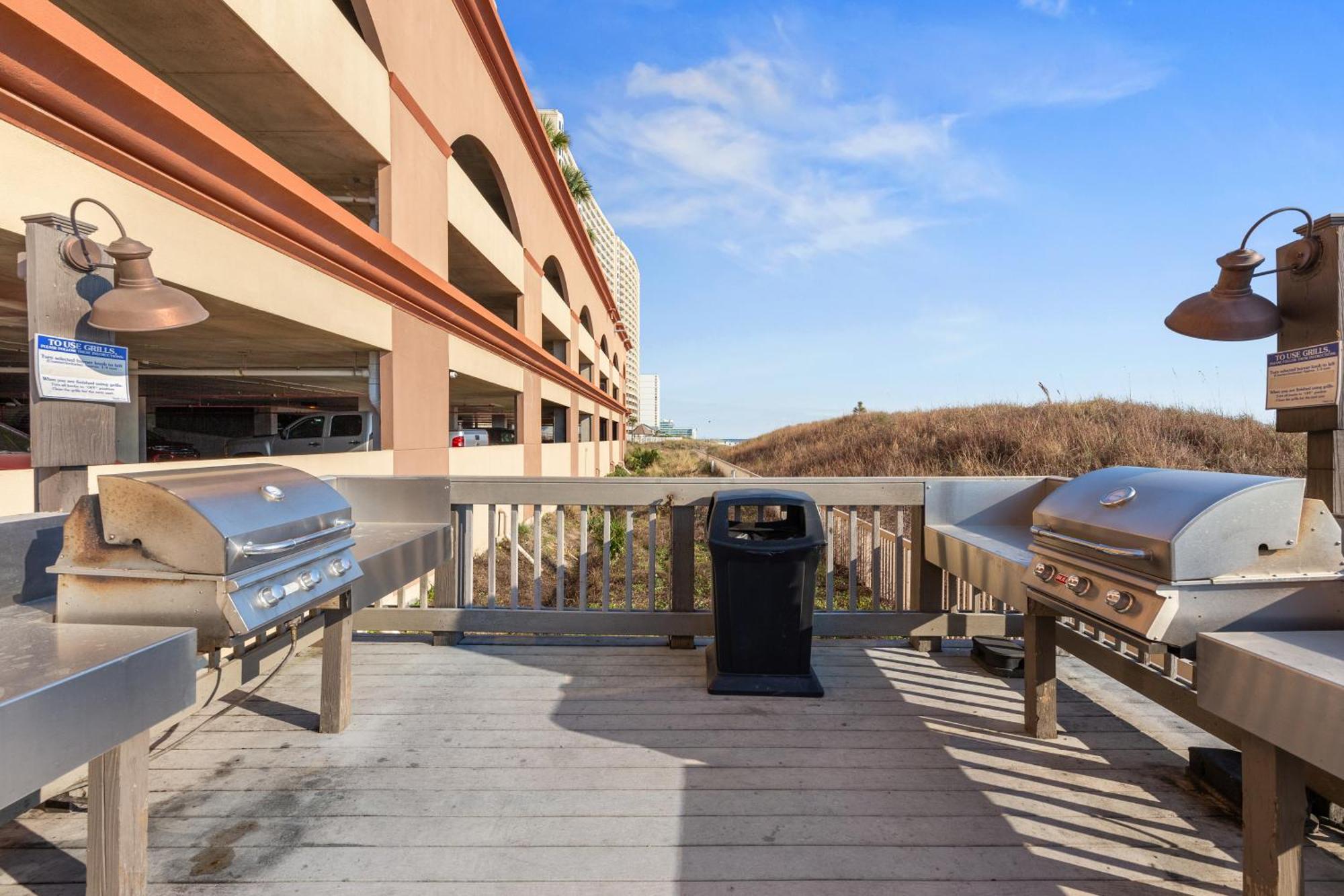 Gulf Front Master Br In Sunrise Beach With Amazing Views! Sleeps 7! Panama City Beach Buitenkant foto