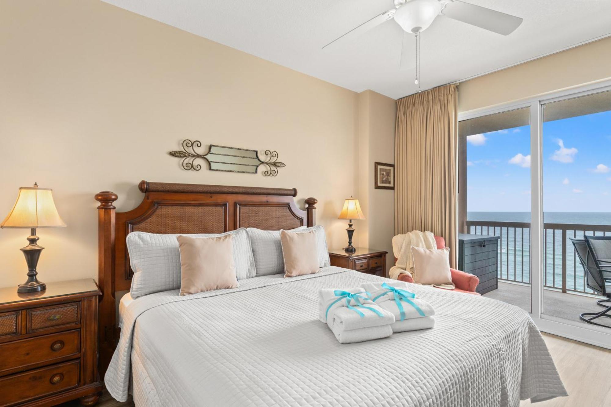 Gulf Front Master Br In Sunrise Beach With Amazing Views! Sleeps 7! Panama City Beach Buitenkant foto